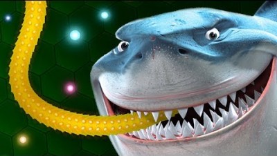 АКУЛА СЪЕЛА ОГРОМНОГО ЧЕРВЯКА! - Wormax.io